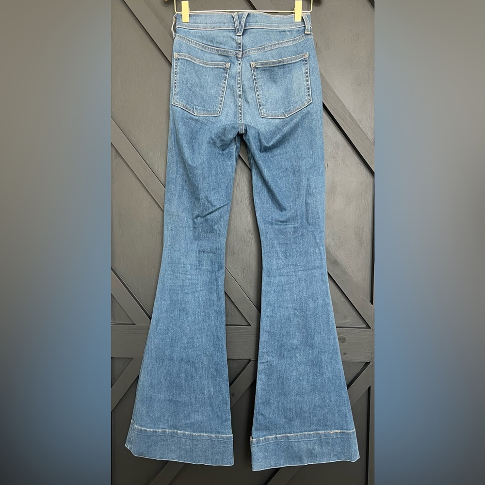 Veronica Beard Sheridan High Rise Bell Bottom Jeans, Size 25 - Picture 6 of 10
